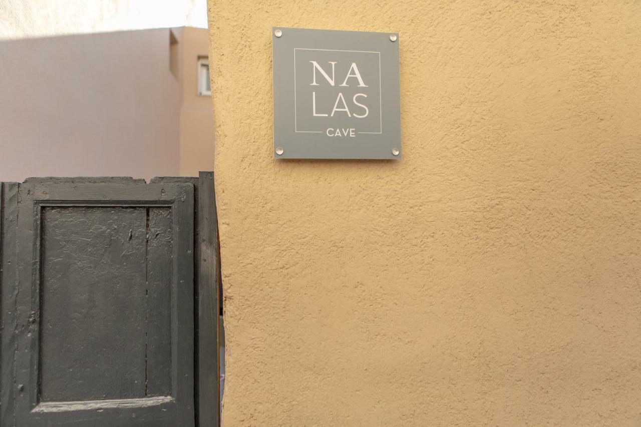 Nalas Suites Emporio  Exteriör bild
