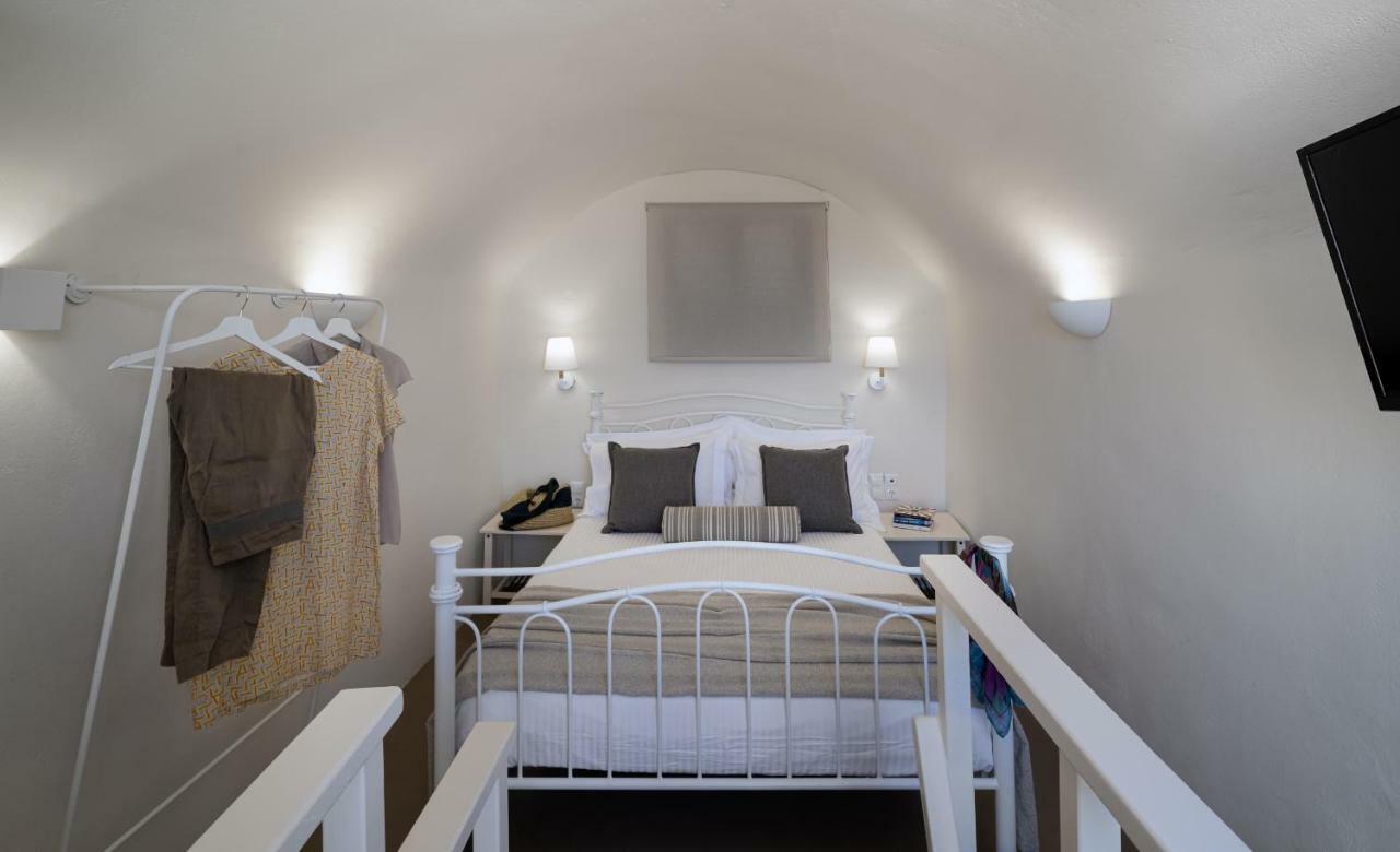 Nalas Suites Emporio  Exteriör bild